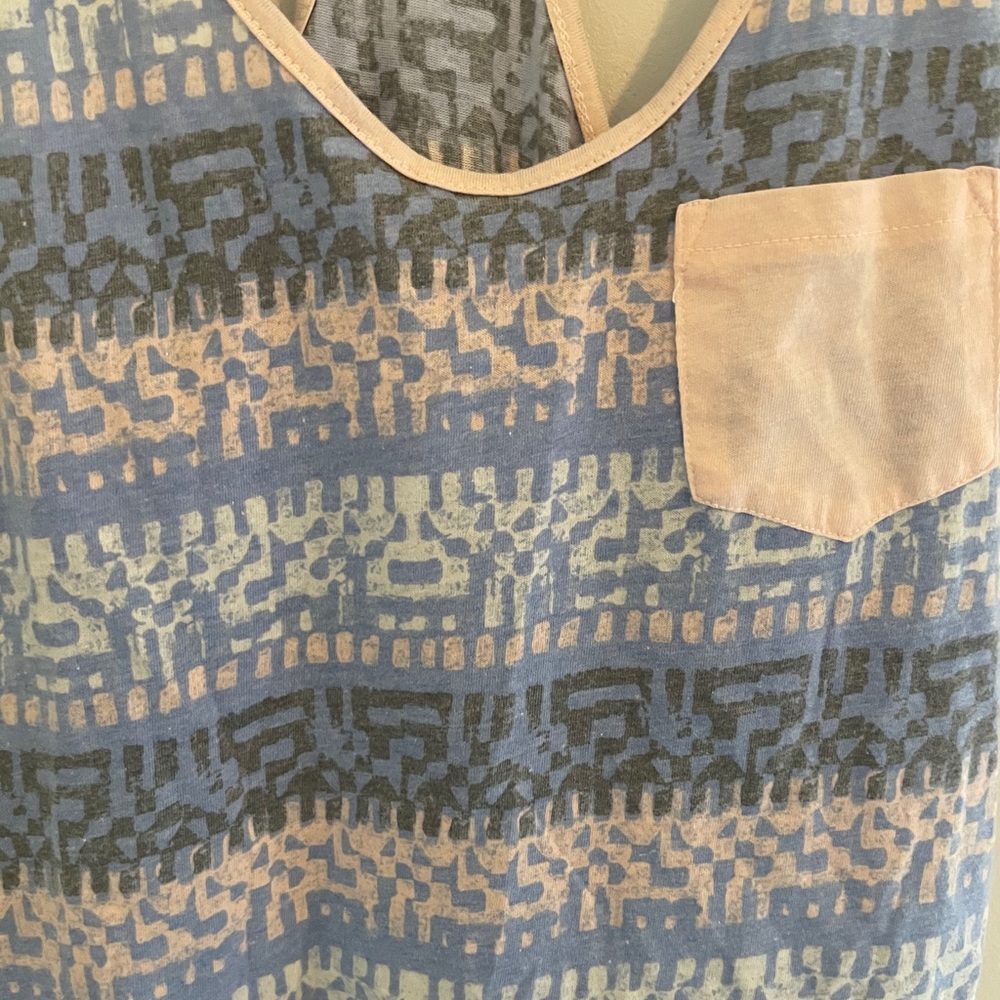 Pacsun Razorback Tank - Picture 4 of 4